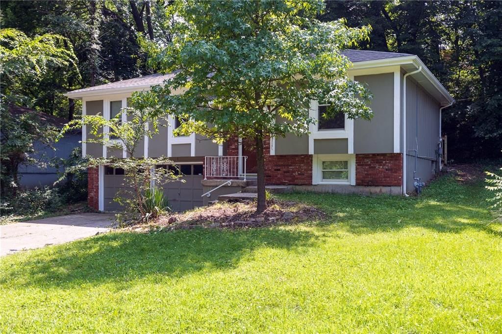 Photo 5 of 24 - 6602 Graden Road