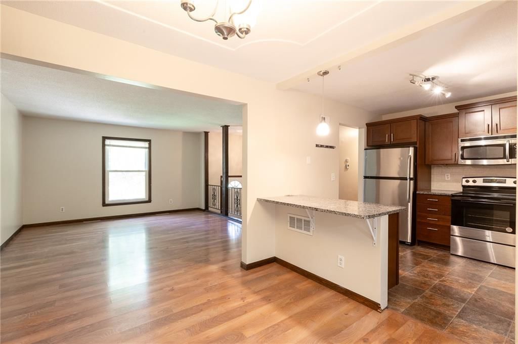 Photo 11 of 24 - 6602 Graden Road