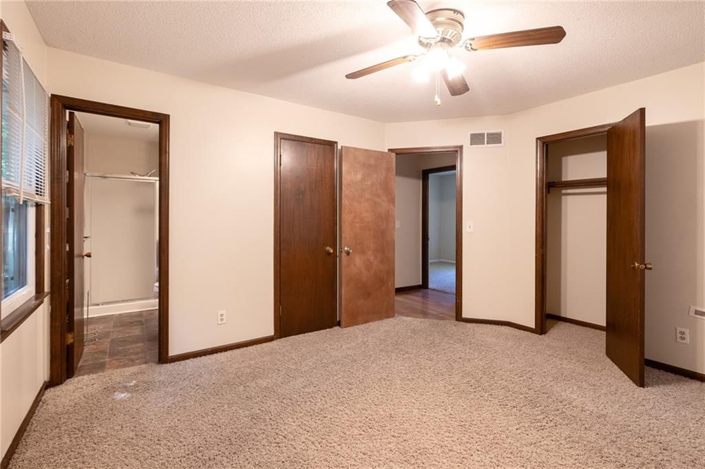Photo 17 of 24 - 6602 Graden Road