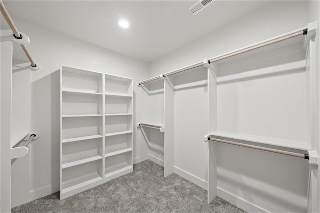 Photo 20 of 36 - 8736 N LEWIS Avenue