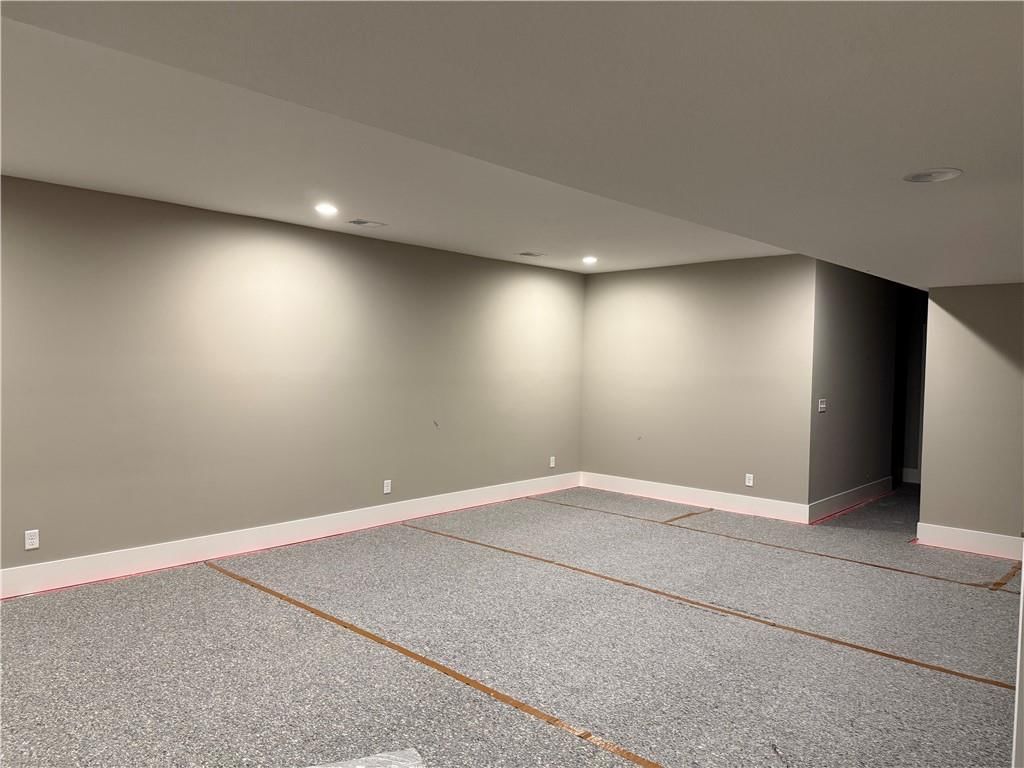 1100 SW Whispering Willow Way — photo 28