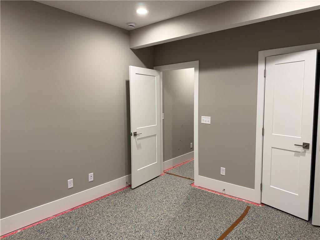 1100 SW Whispering Willow Way — photo 31
