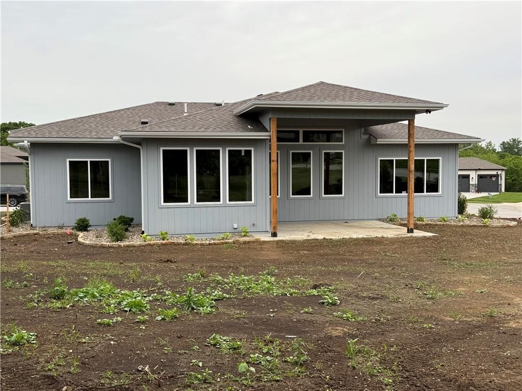 1100 SW Whispering Willow Way — photo 35