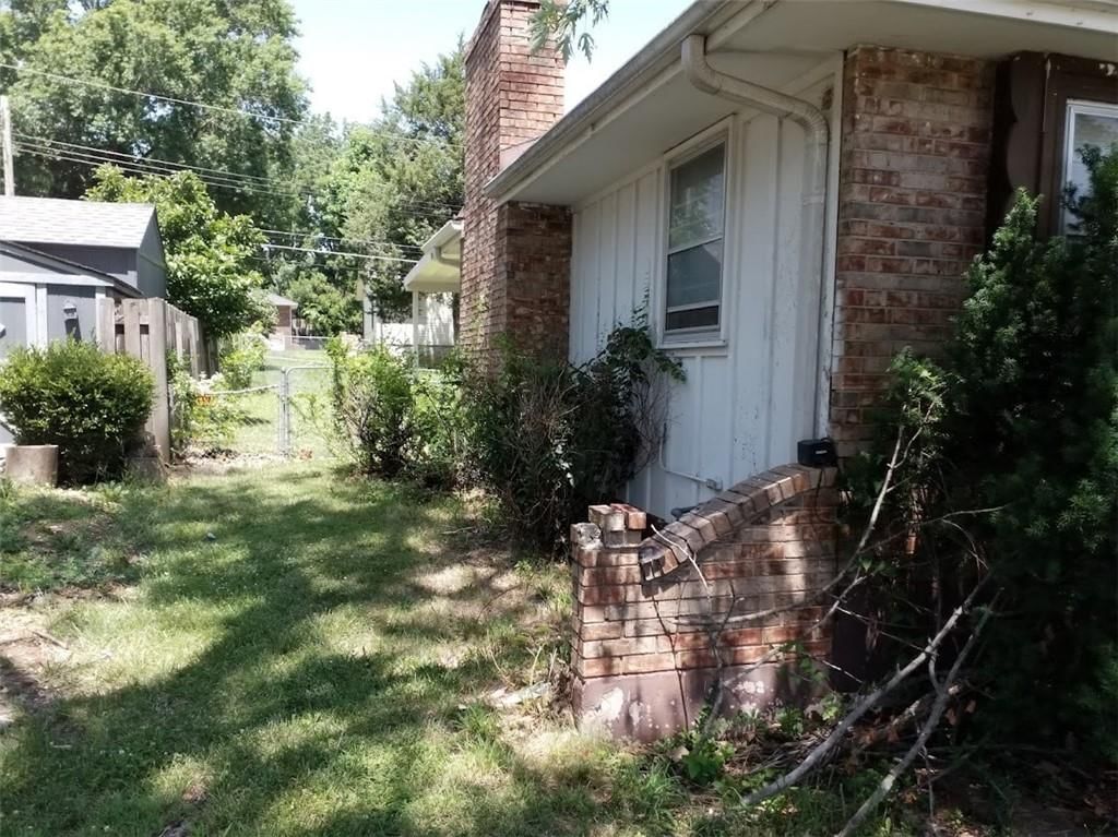 2914 N 79 Terrace — photo 5