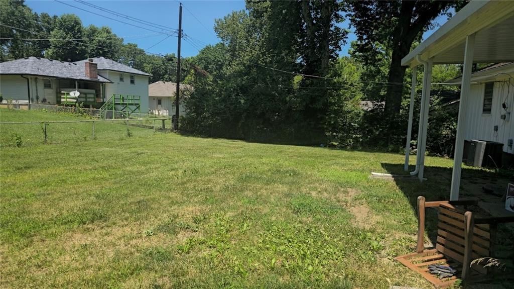 2914 N 79 Terrace — photo 10