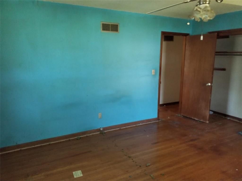 2914 N 79 Terrace — photo 34