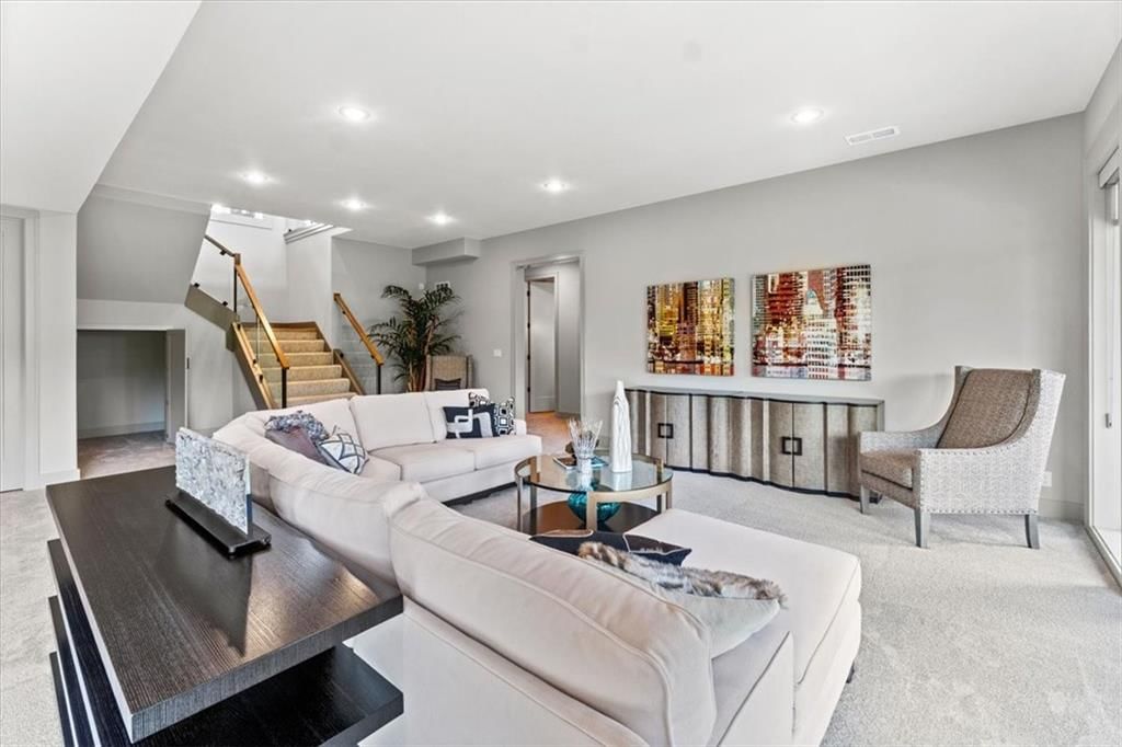 6101 NW 58th Street — photo 43