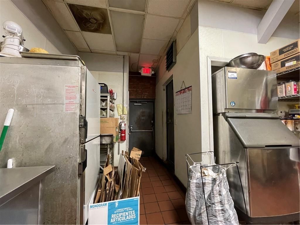 16 W Peoria Street — photo 17