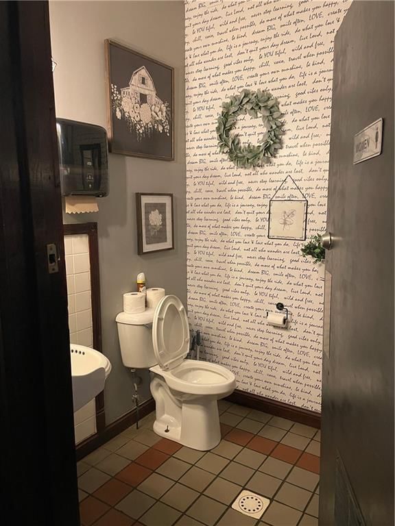 16 W Peoria Street — photo 18