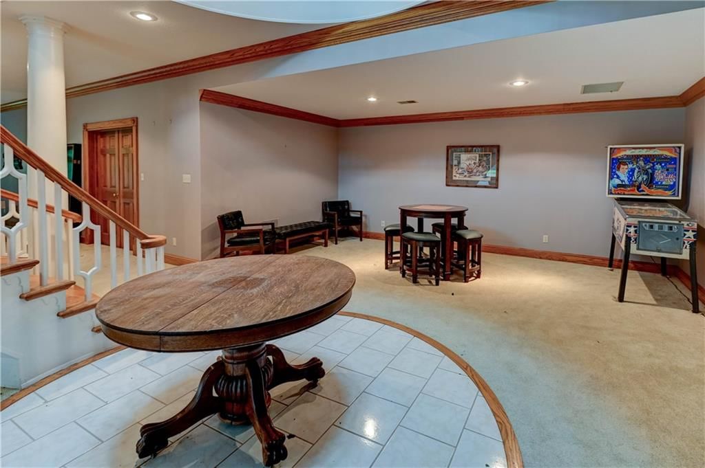 125 N Titus Avenue — photo 37