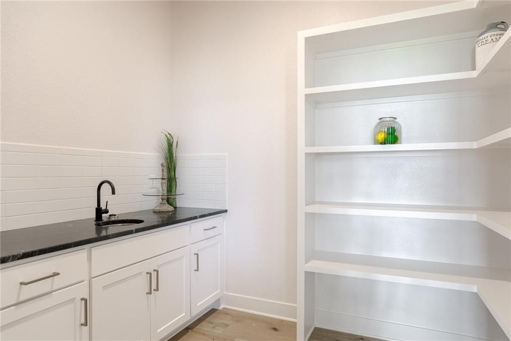 25454 W 92nd Terrace — photo 9