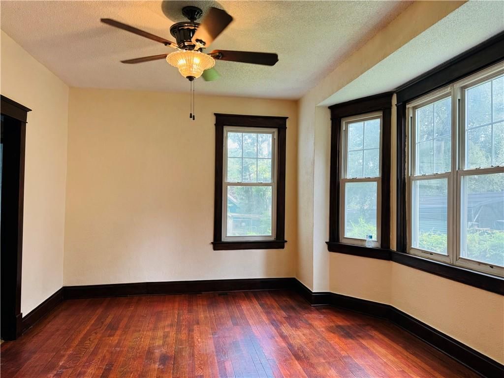 521 Hardesty Avenue — photo 2