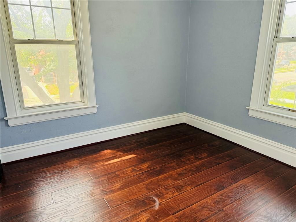 521 Hardesty Avenue — photo 11