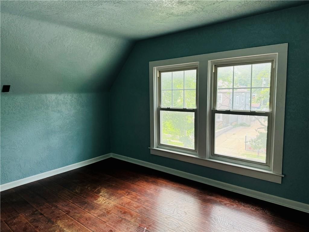 521 Hardesty Avenue — photo 15