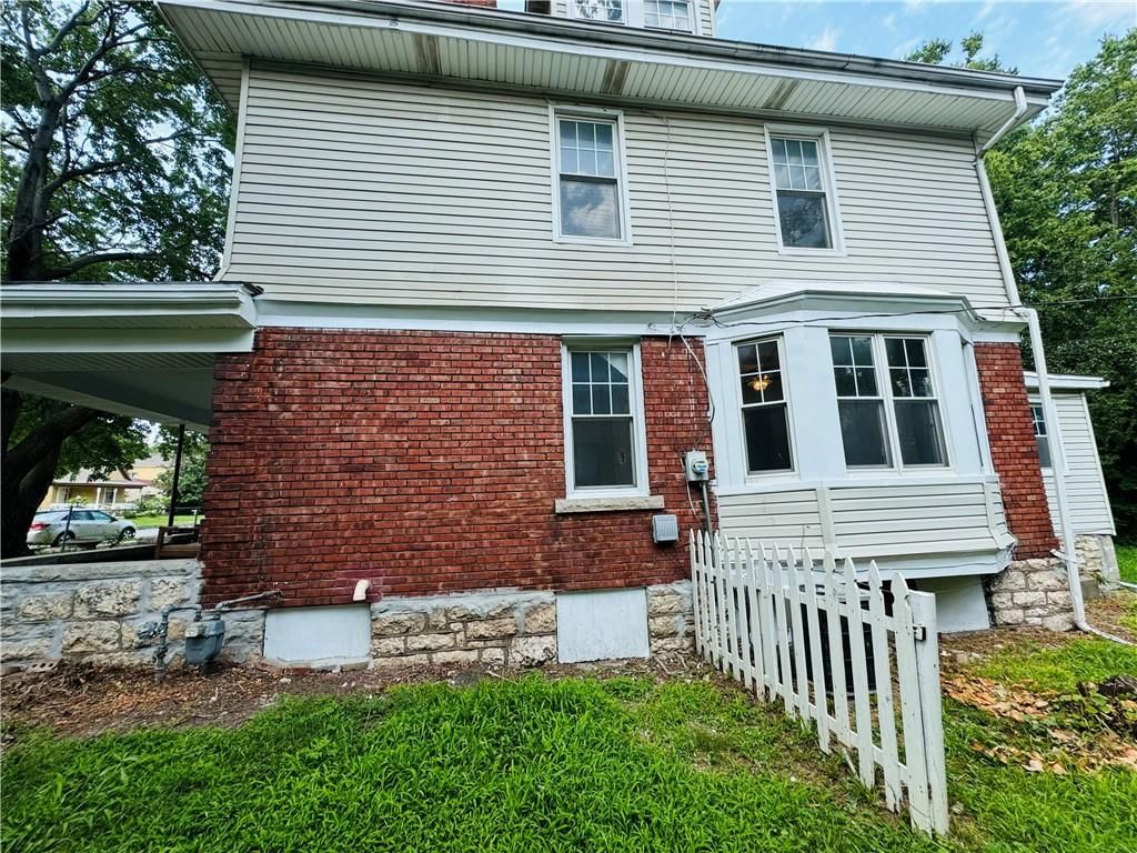 521 Hardesty Avenue — photo 22