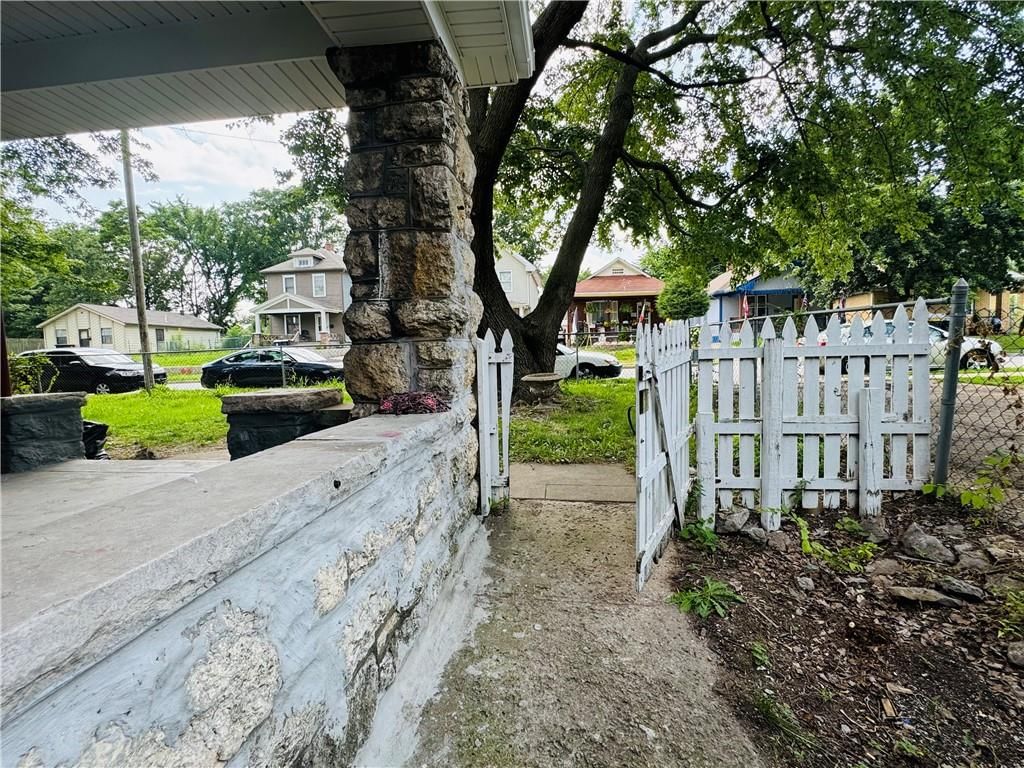 521 Hardesty Avenue — photo 30