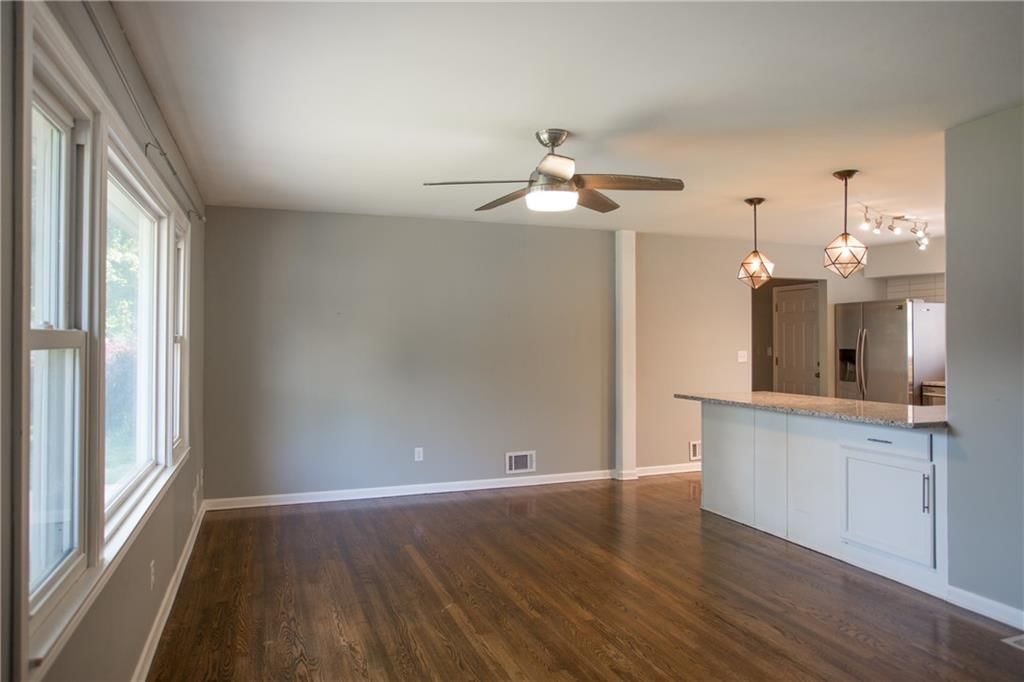 7900 W 85th Street — photo 5