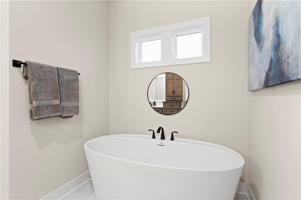2139 NW Killarney Lane — photo 10