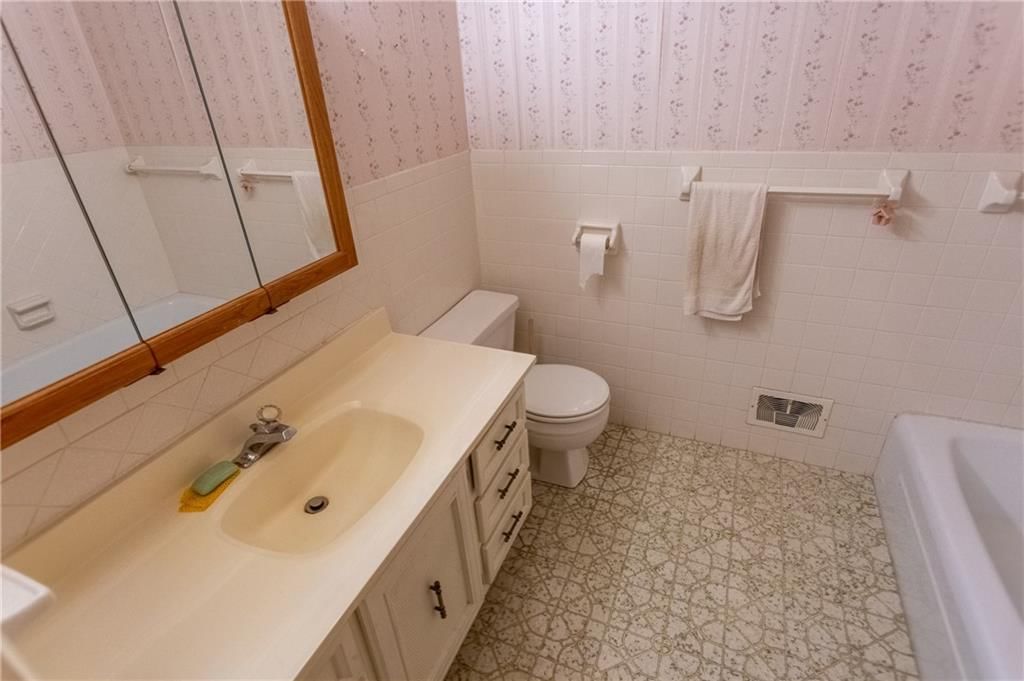 4426 S OSAGE Street — photo 14
