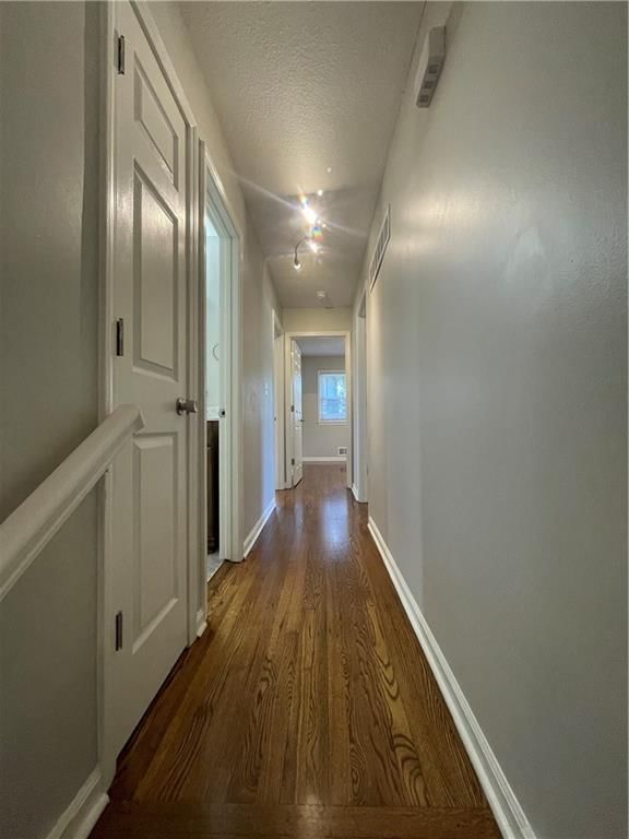 10011 Bennington Avenue — photo 16