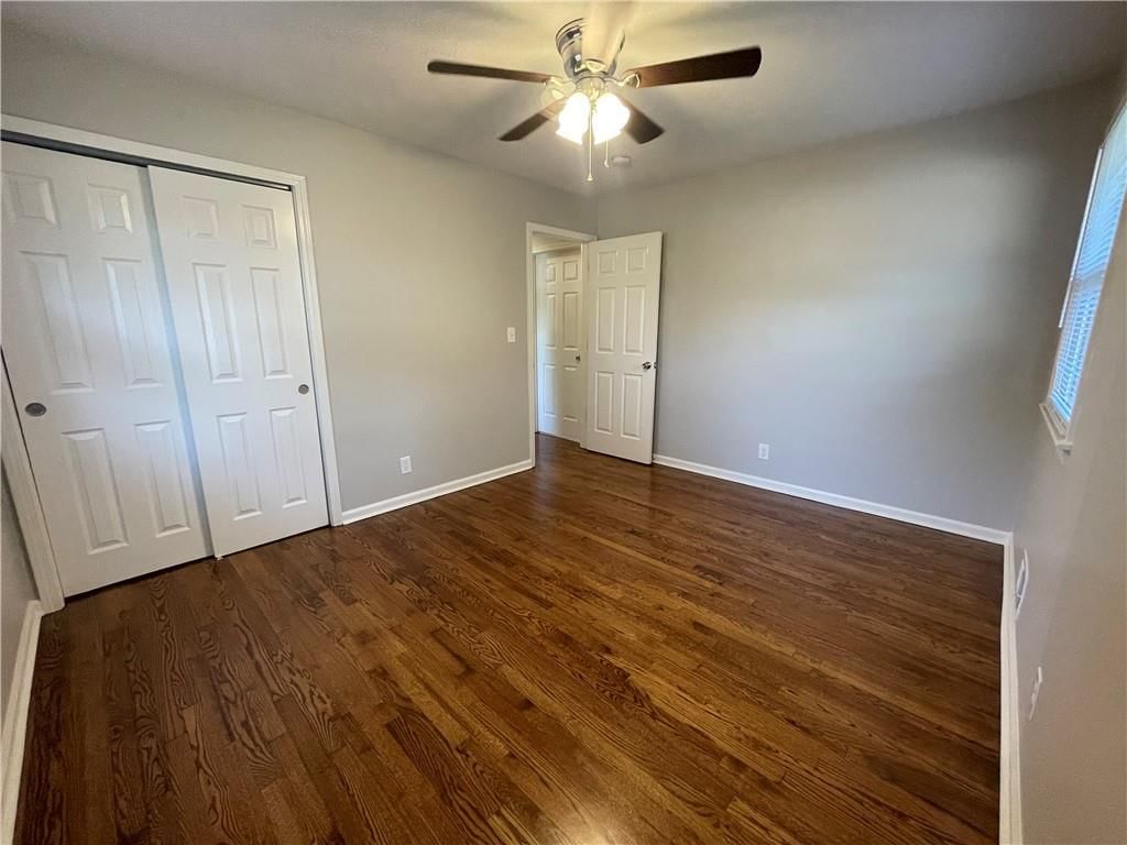 10011 Bennington Avenue — photo 26