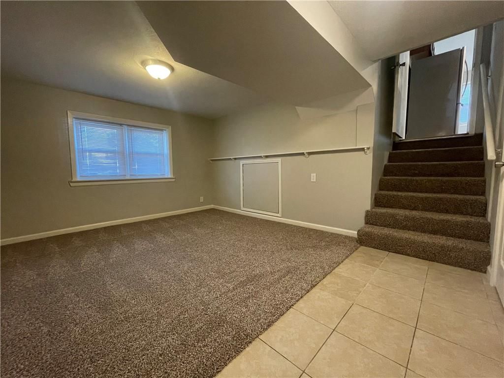 10011 Bennington Avenue — photo 28