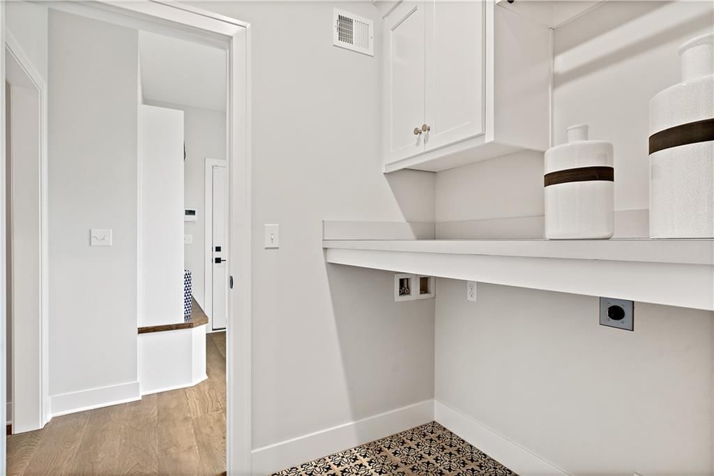 7233 Allman Drive — photo 18