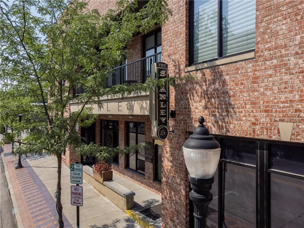 308 SE Douglas Street — photo 5