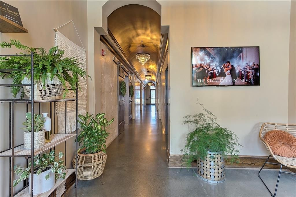 308 SE Douglas Street — photo 12