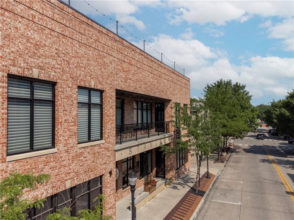 308 SE Douglas Street — photo 30