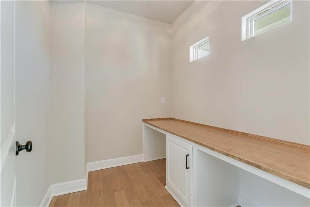 4116 SE Adams Drive — photo 9