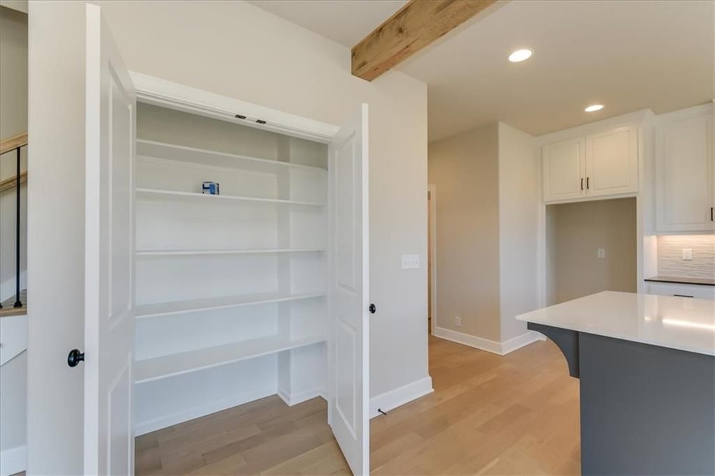4116 SE Adams Drive — photo 15