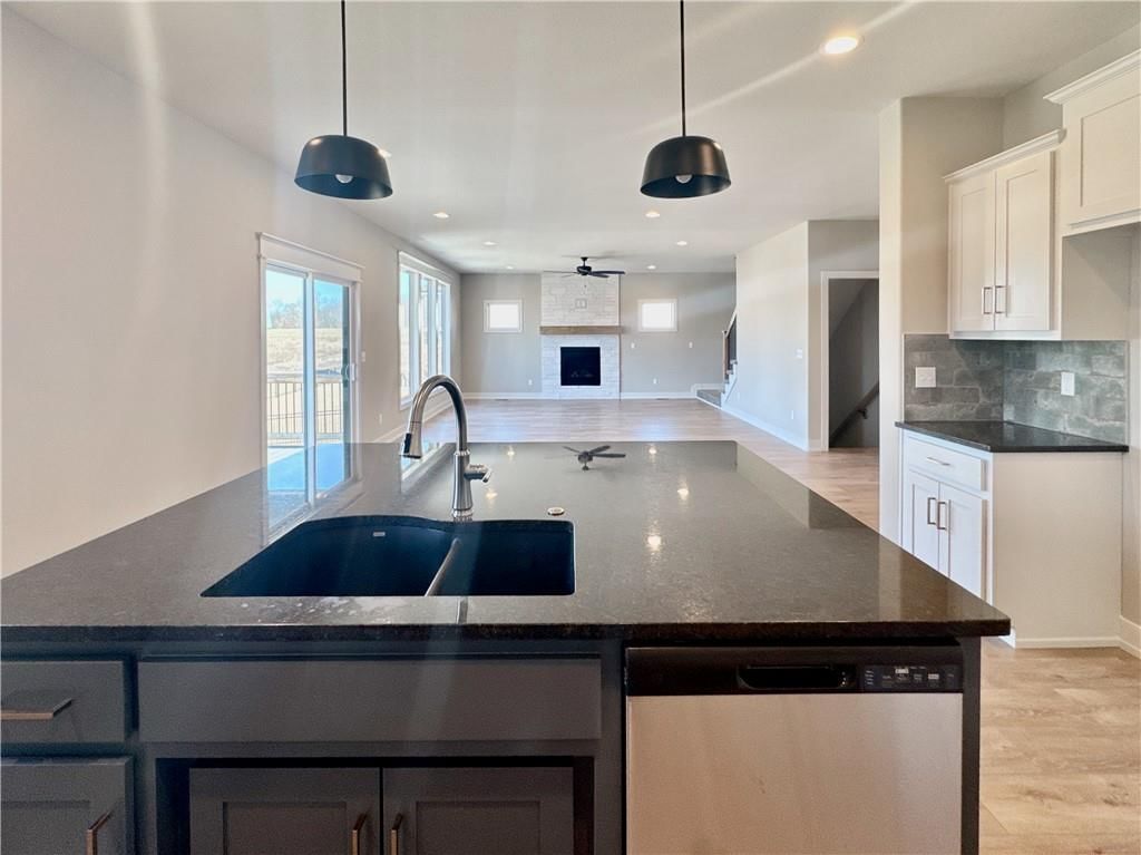 12860 N Champanel Way — photo 4