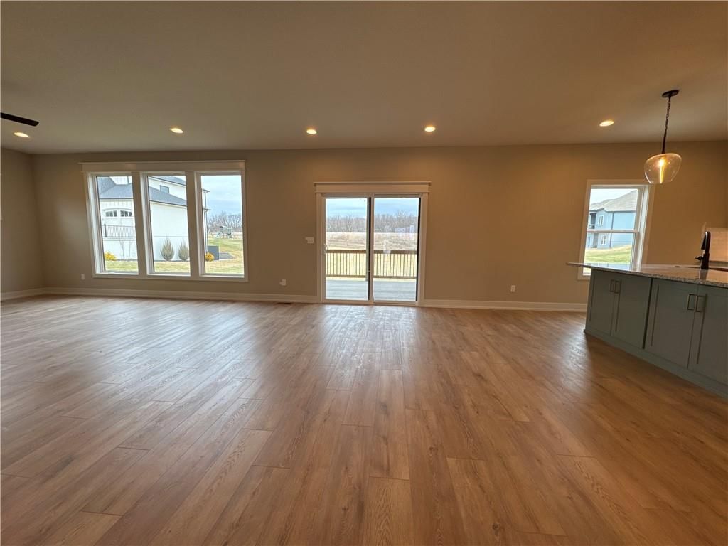 18220 NW Iris Court — photo 7
