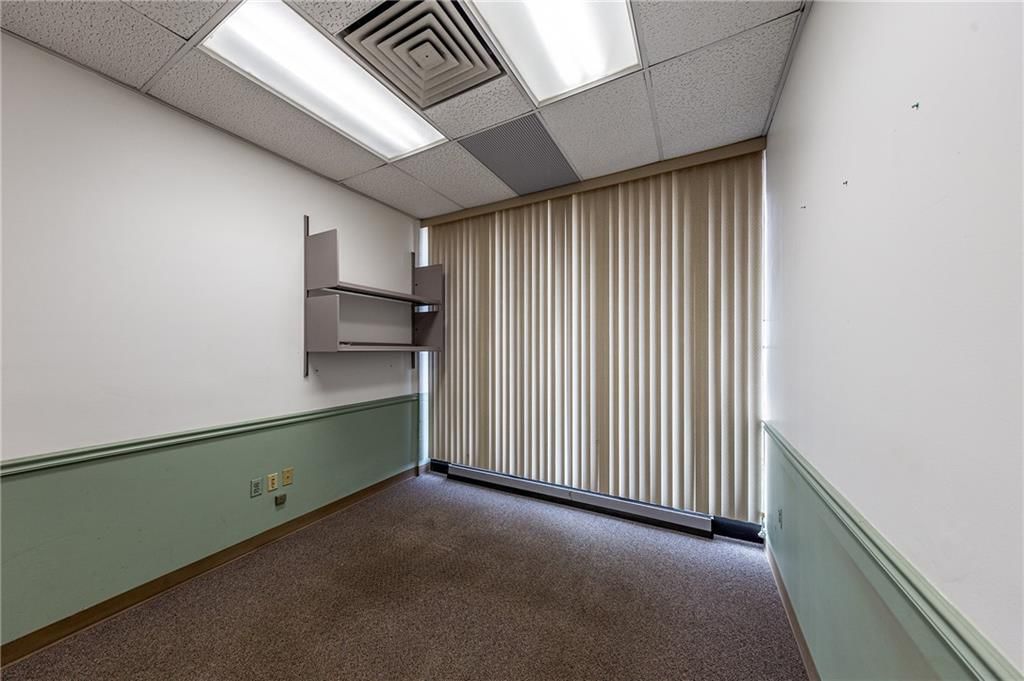 315 S 6th Street — photo 15