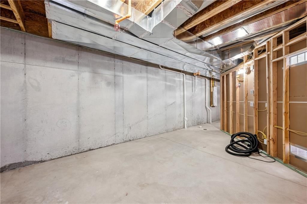 Photo 36 of 43 - 13707 Pembroke Lane