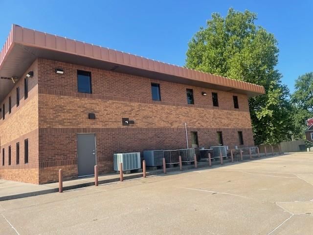 2700 N Belt Highway — photo 2