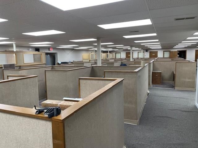 2700 N Belt Highway — photo 21