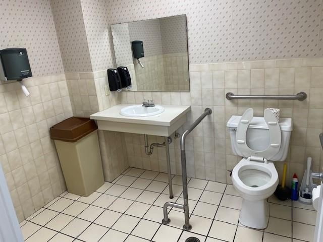 2700 N Belt Highway — photo 25