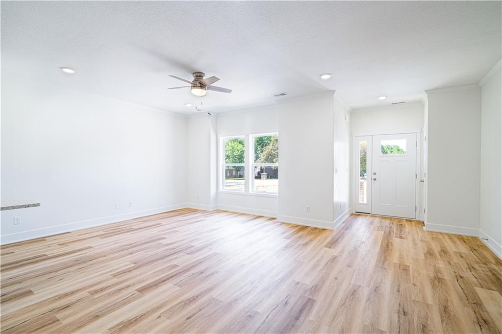 5014 Mulberry Terrace — photo 4