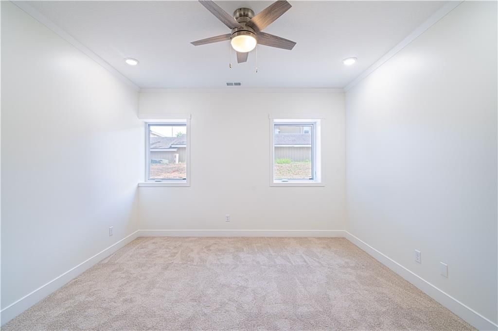 5014 Mulberry Terrace — photo 9