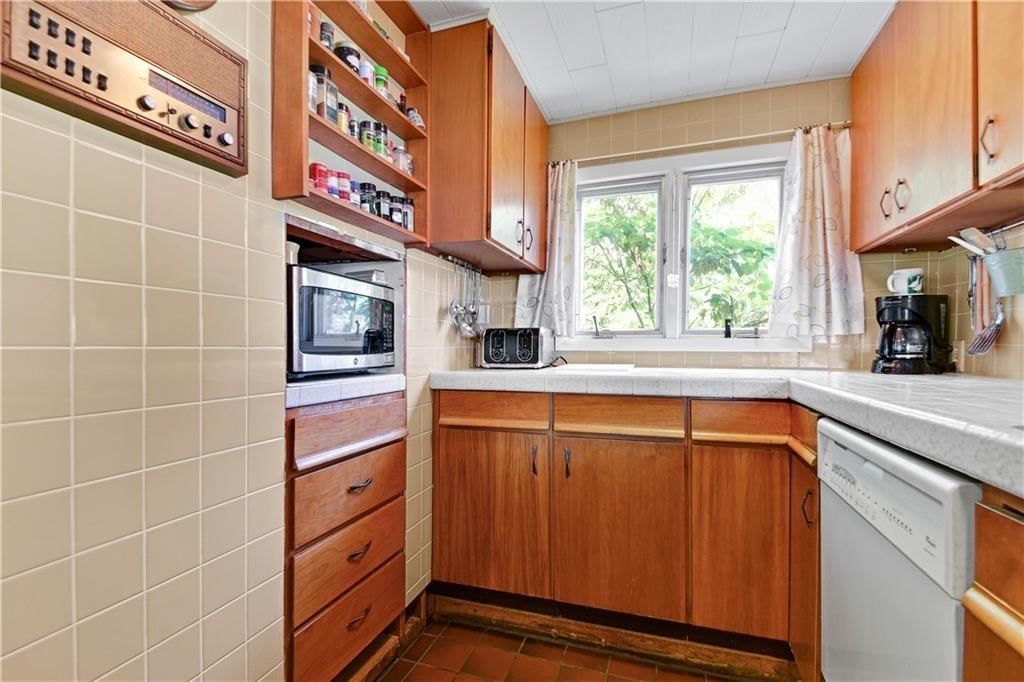14 and 15 L Street — photo 11