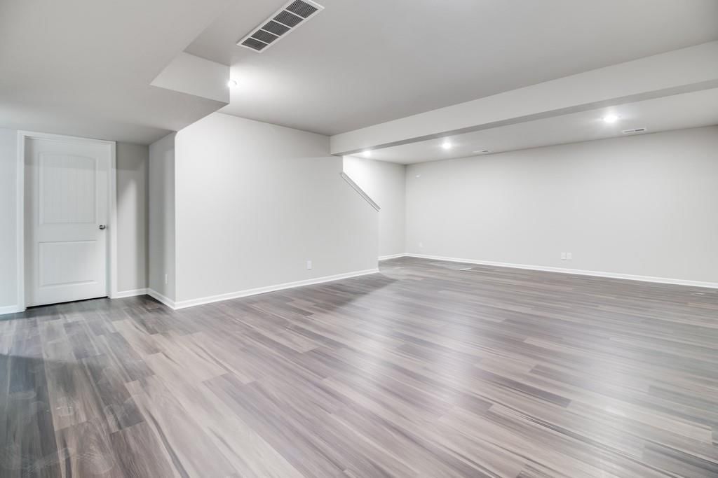 2207 Crestview Place — photo 24