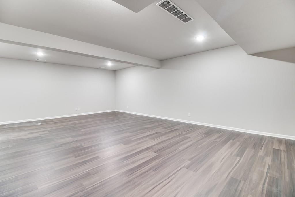 2207 Crestview Place — photo 25