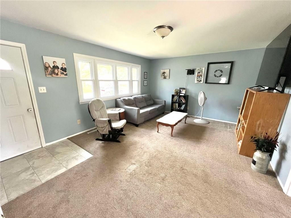 722 S Laura Street — photo 2