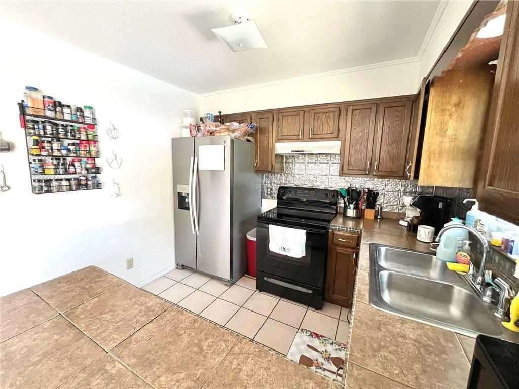 722 S Laura Street — photo 7