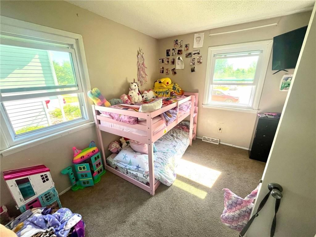 722 S Laura Street — photo 11