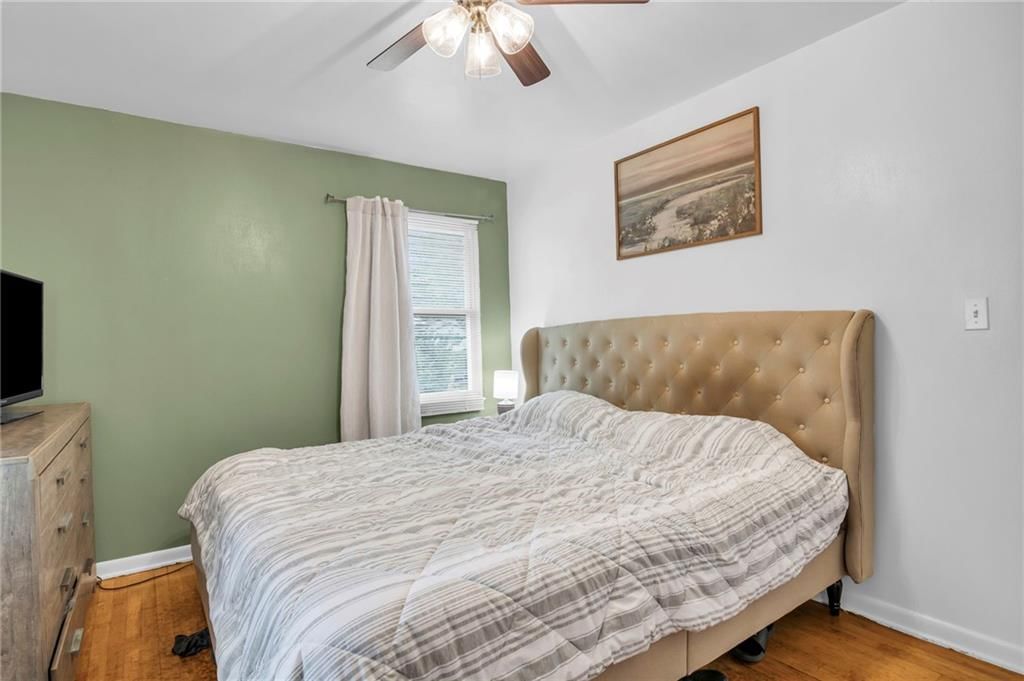 11303 Kensington Avenue — photo 16