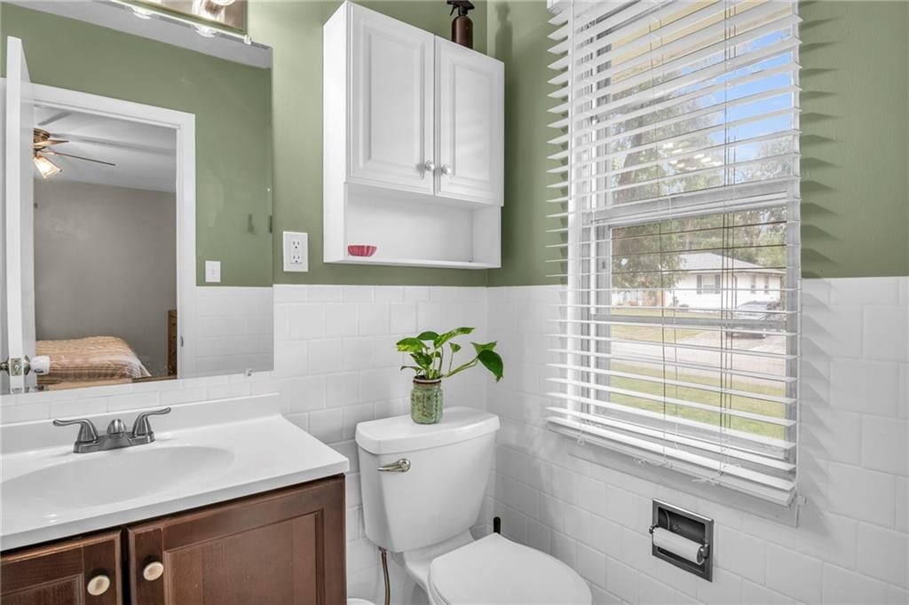 11303 Kensington Avenue — photo 17