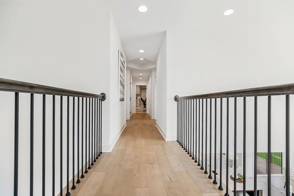 15517 W 168th Terrace — photo 28